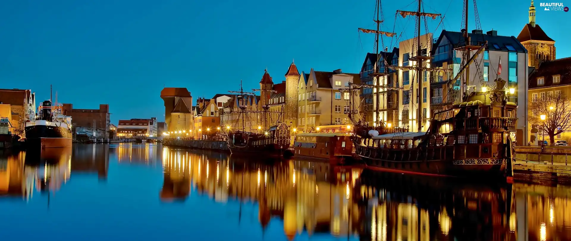 houses, Gdańsk, antique, crane, town, night, vessels, fragment, motlawa