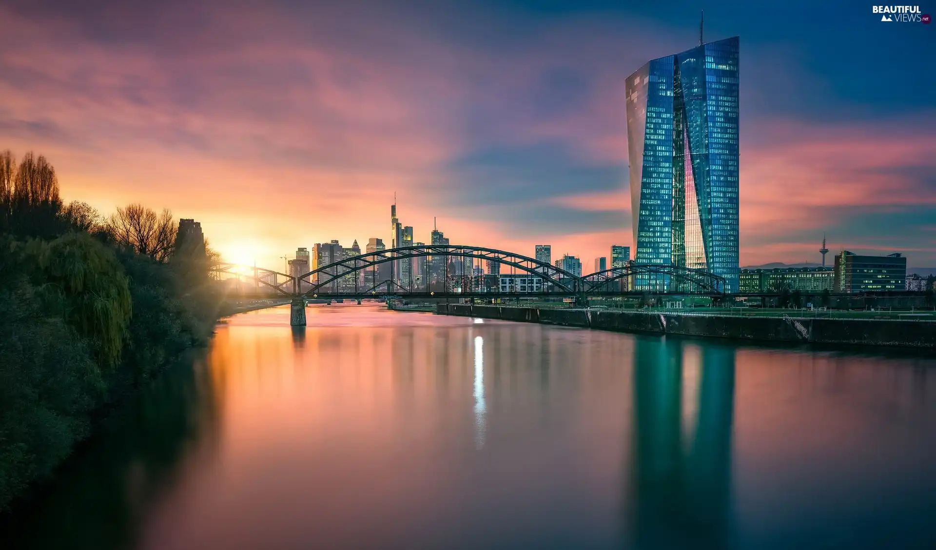 Germany, European Central Bank, bridge, Frankfurt am Main, high-rise, River Men, Sunrise