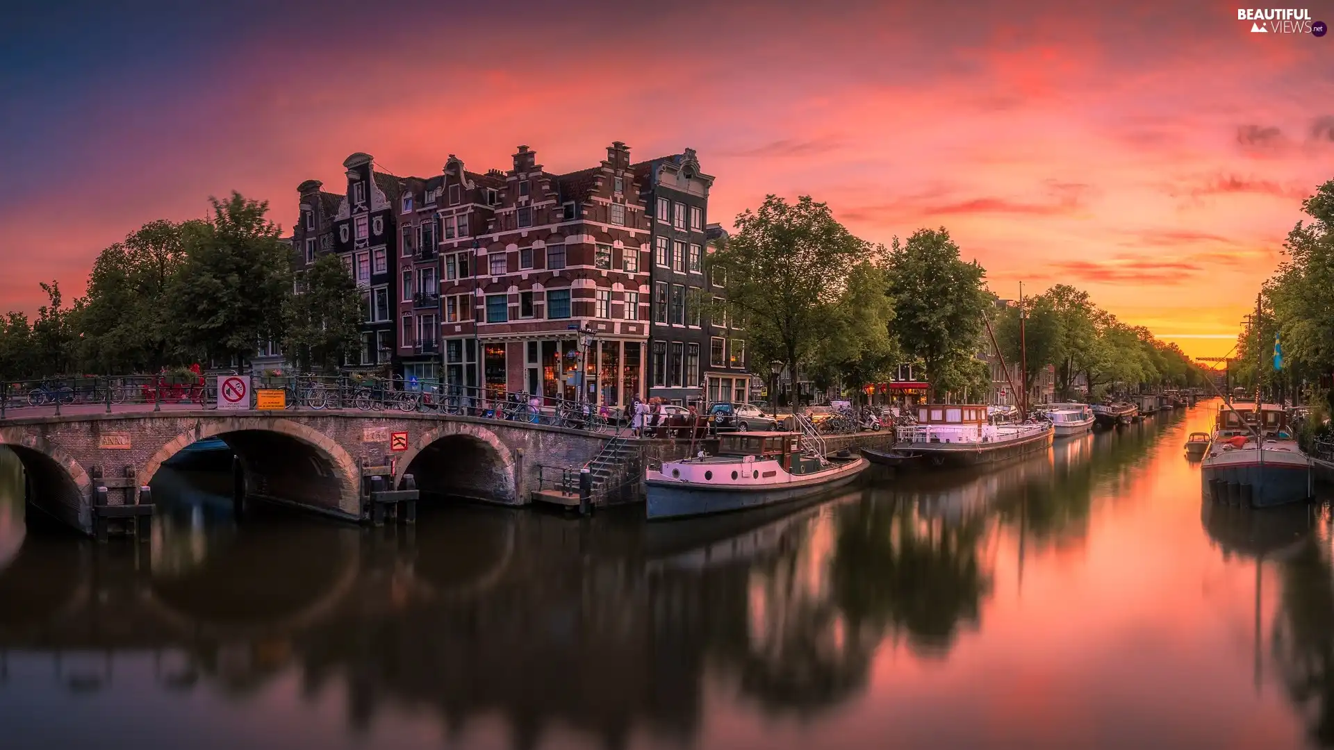 trees, Amsterdam, River, Houses, boats, Netherlands, canal, Great Sunsets, viewes, bridge