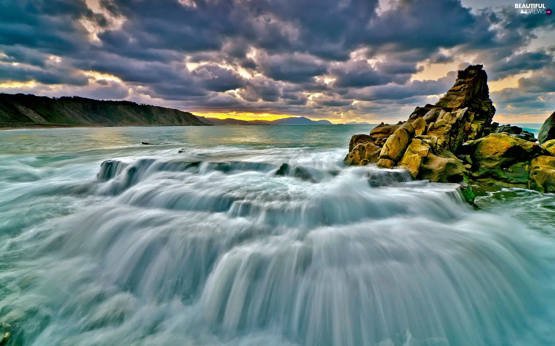 water, Black, clouds, rocks