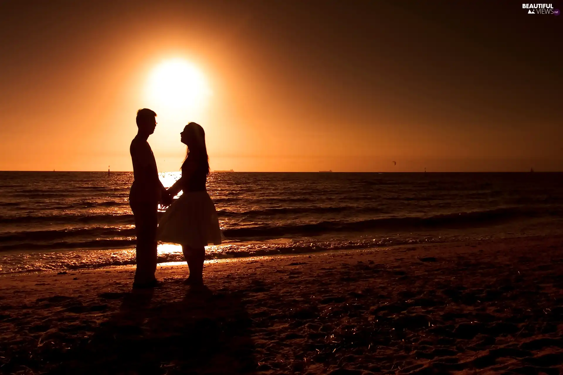 Women, sea, Great Sunsets, a man