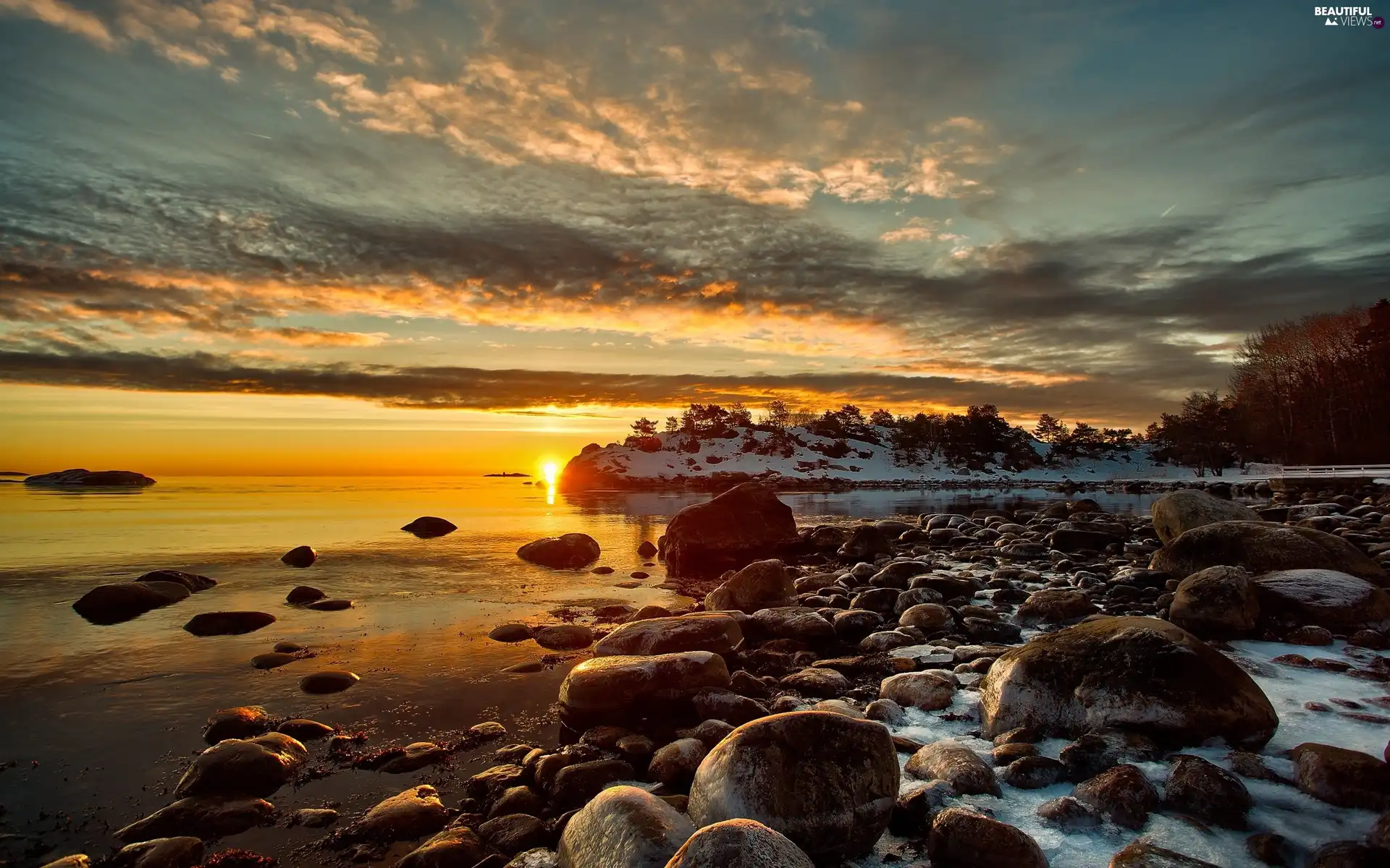 Stones, sea, Great Sunsets