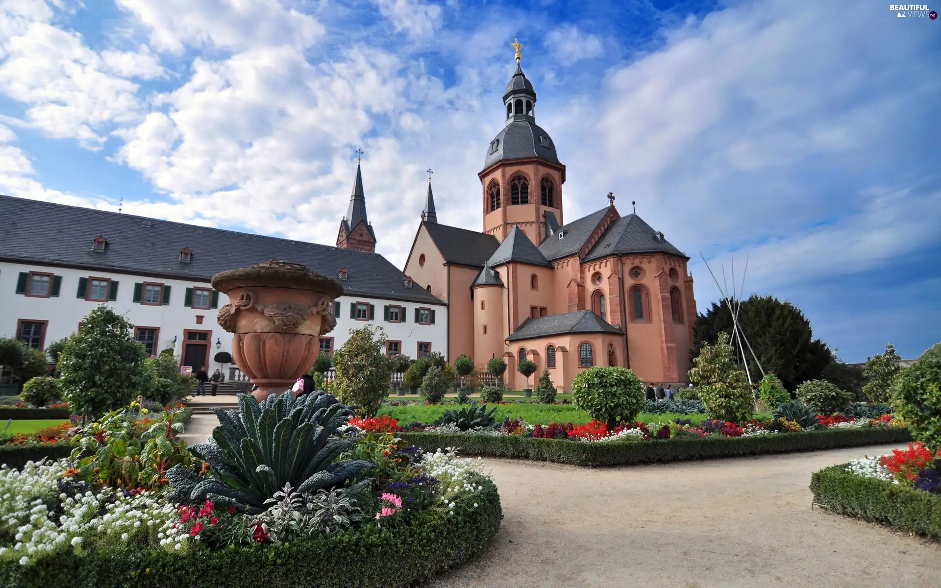 hesja seligenstadt, Germany, cloister, Garden, Church