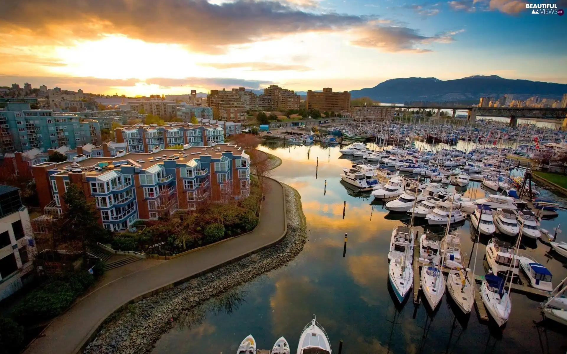 Yachts, Houses, reflection, Mountains, sun, Mooring, River, west