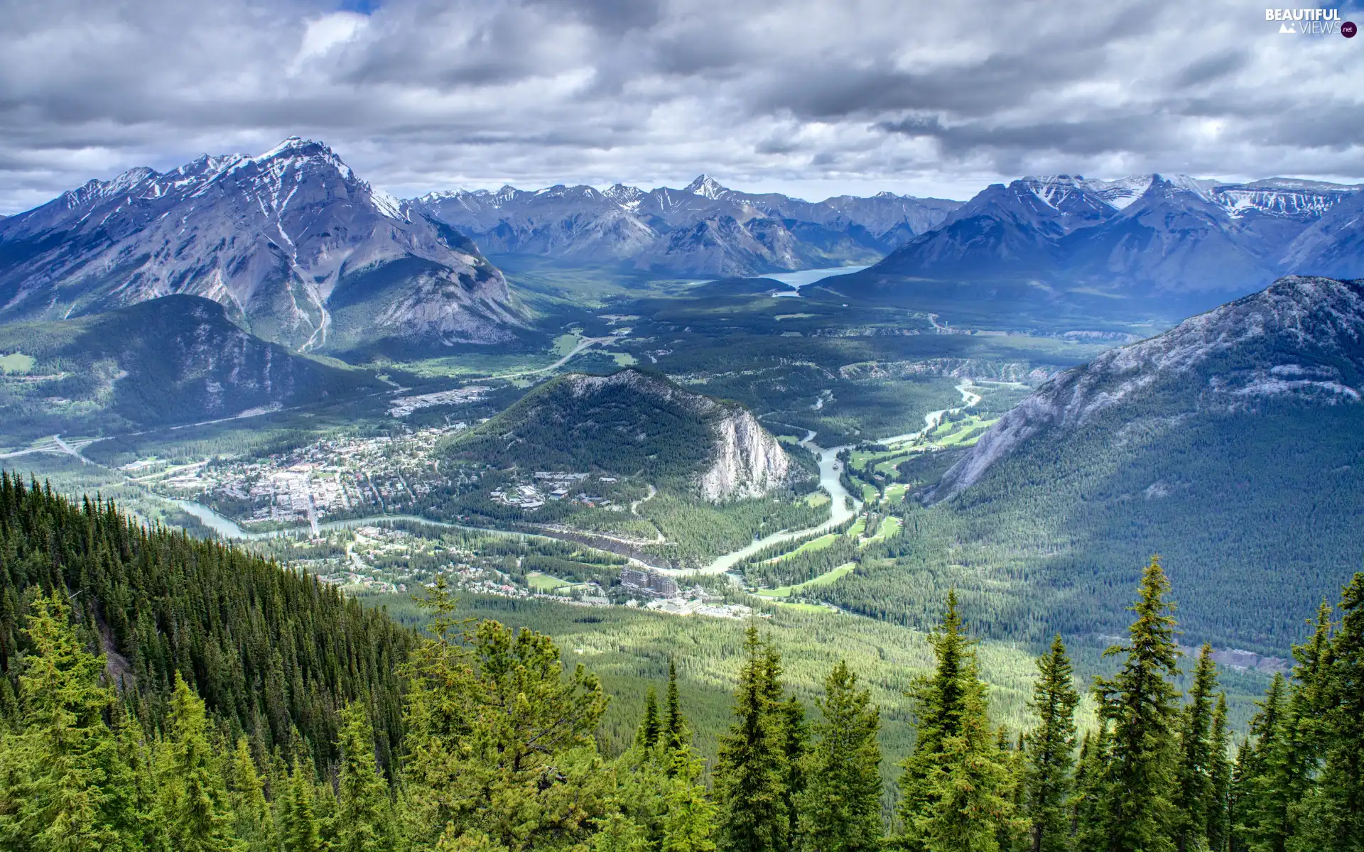 viewes, Mountains, Valley, rivers, Houses, trees, forest, lake