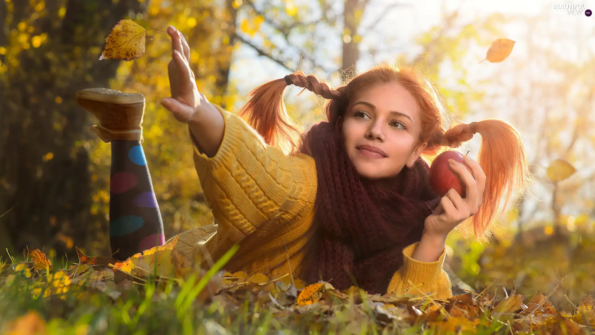 Leaf, autumn, Apple, forest, girl