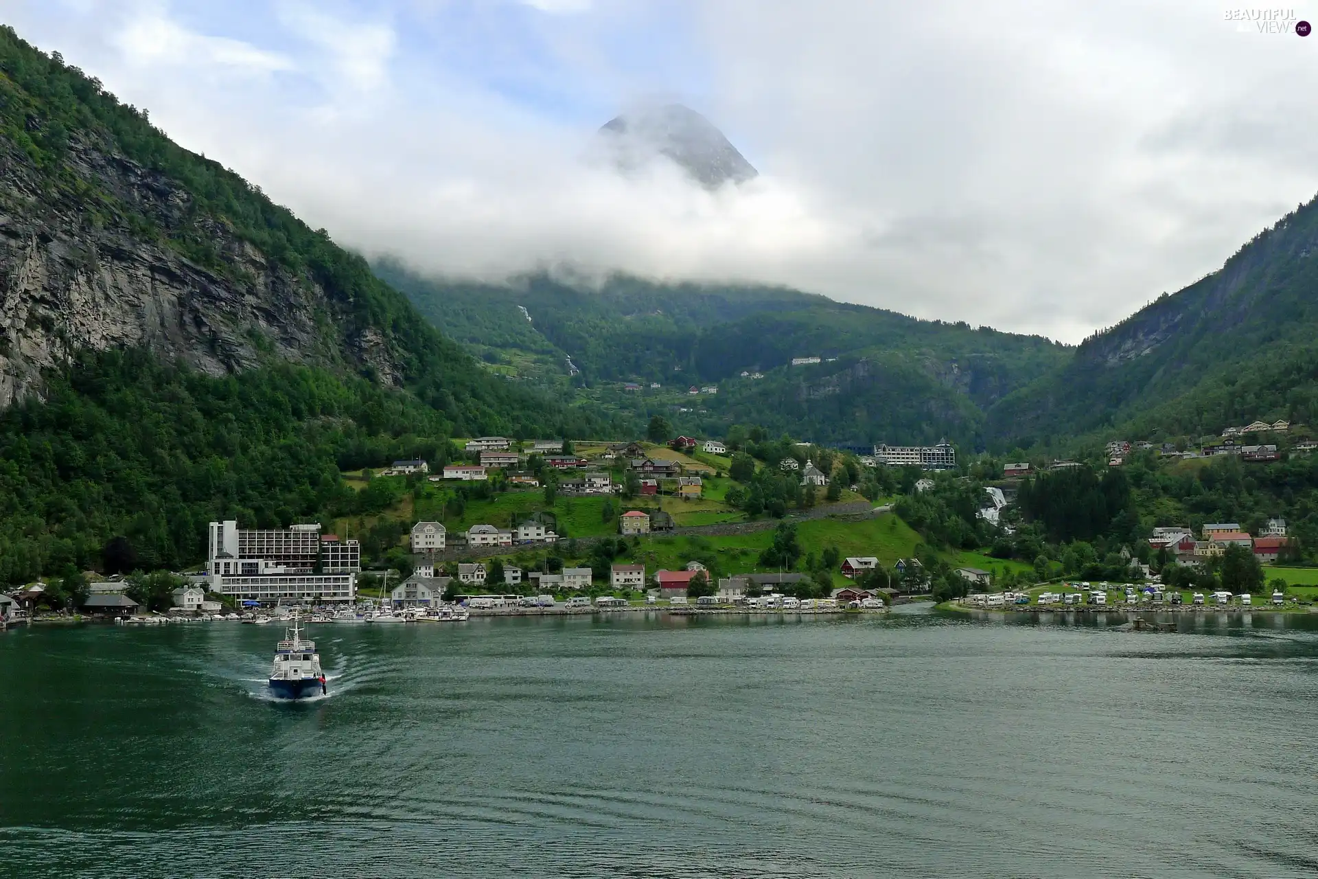 lake, Norway, Mountains, woods, Town, Geiranger