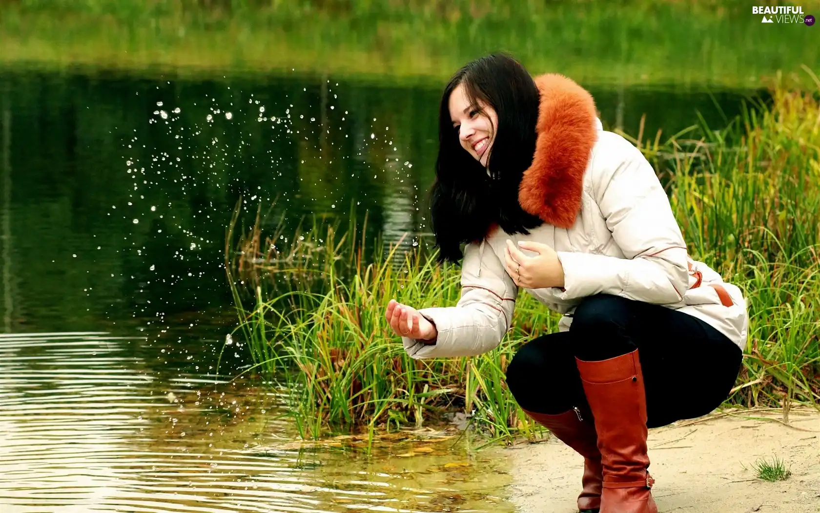 Park, brunette, lake, grass, Pond - car, Smile