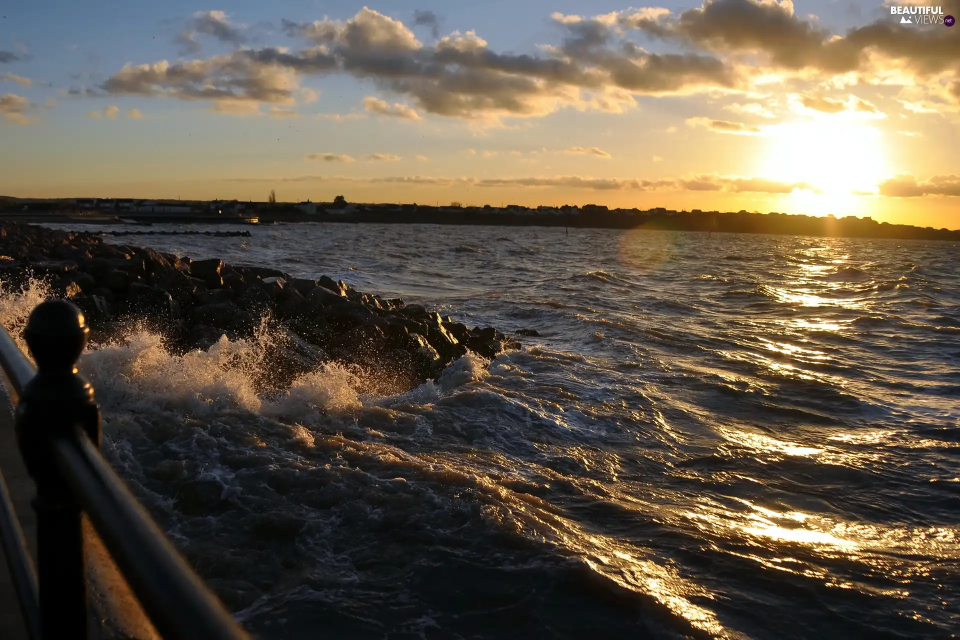 sea, sun, rays, Waves