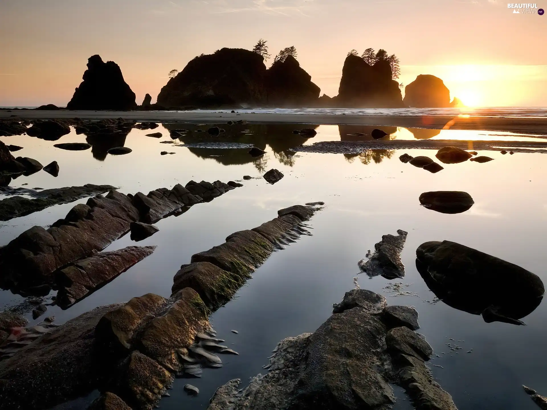 west, rays, rocks, sun