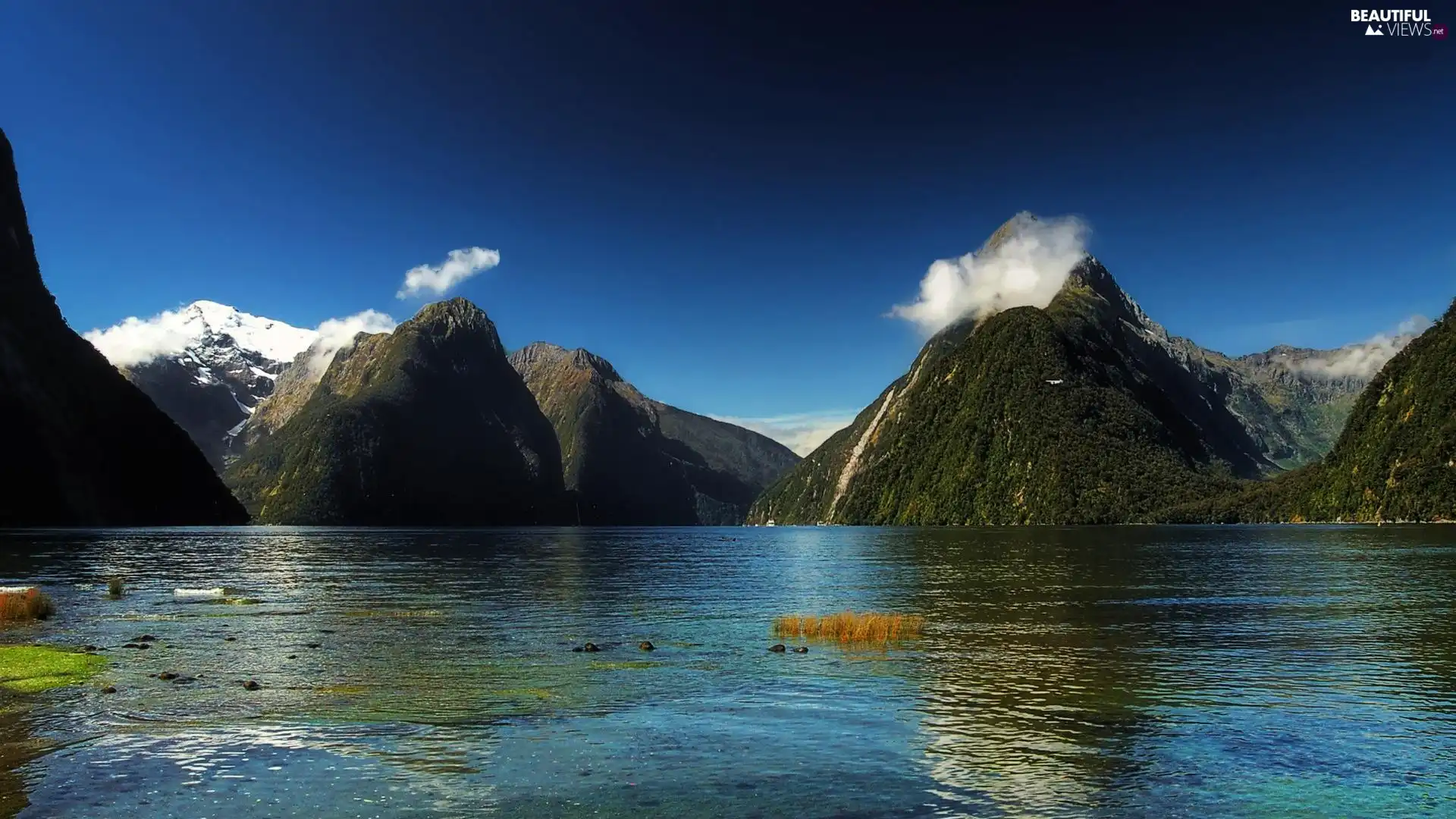 New Zeland, Mountains, sea