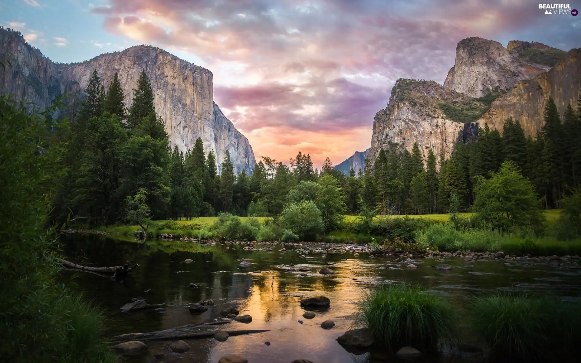 Yosemite National Park, Merced River, Sunrise, trees, Sierra Nevada Mountains, State of California, The United States, viewes