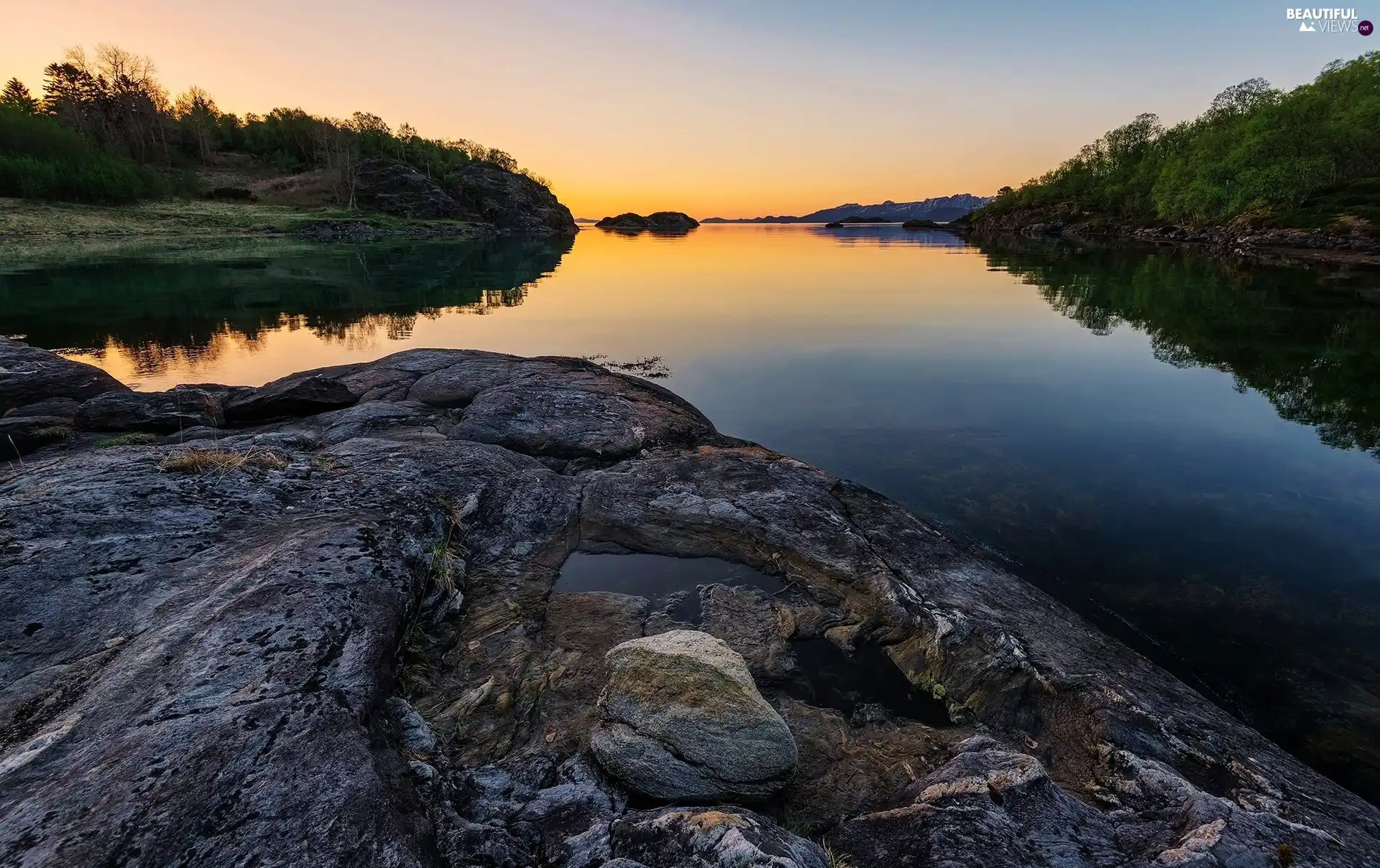 west, rocks, water, sun